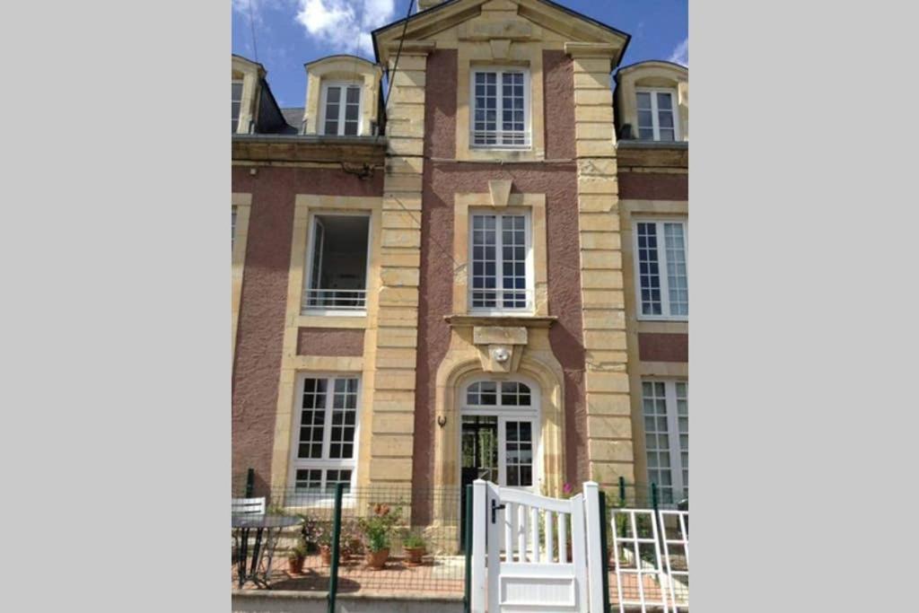 La Maison D'A Cote May-sur-Orne Exterior photo